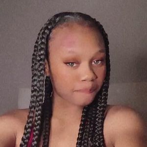 Meet your Posher, Tashara